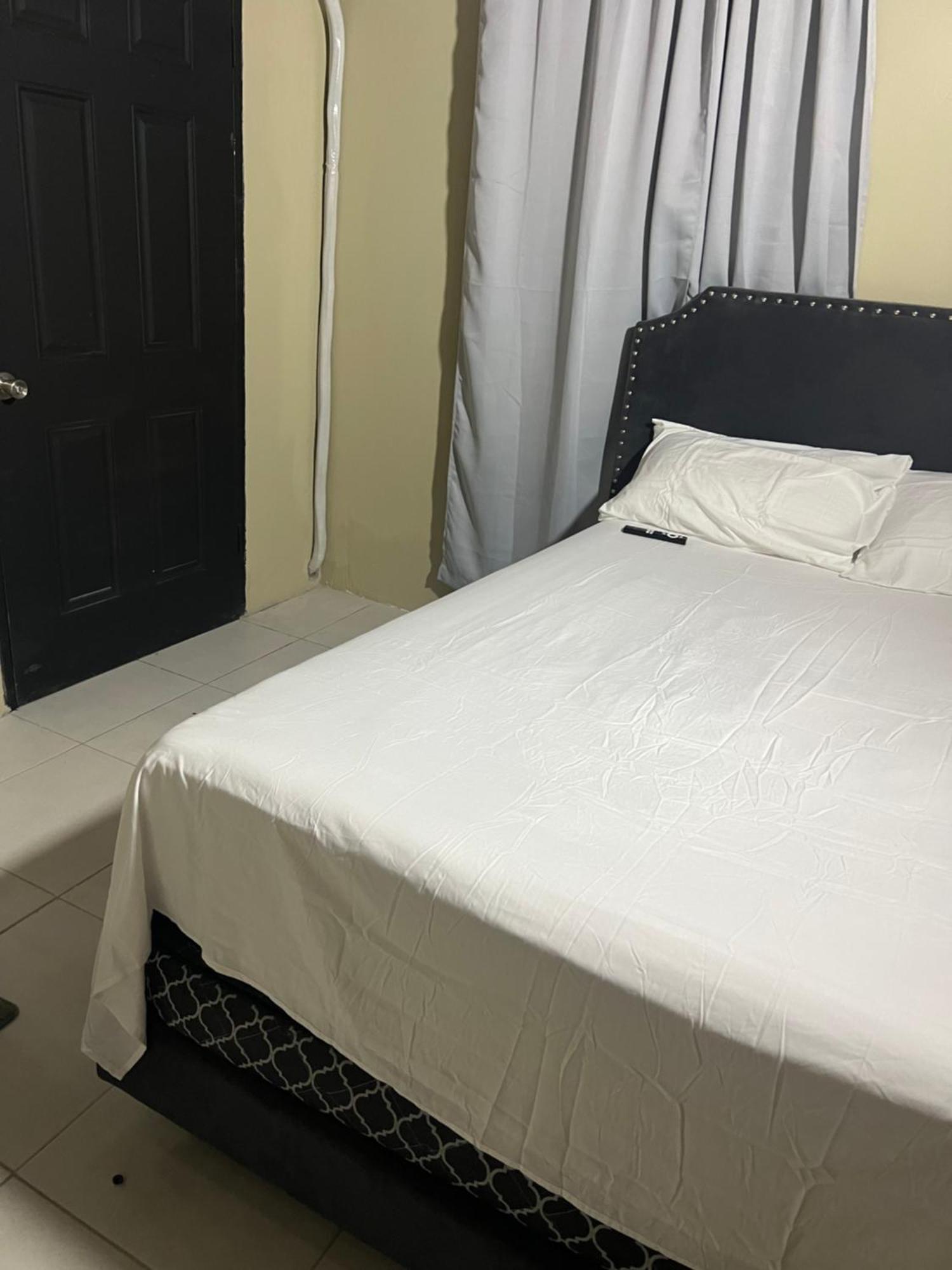 Cozy Apartment Кингстон Экстерьер фото